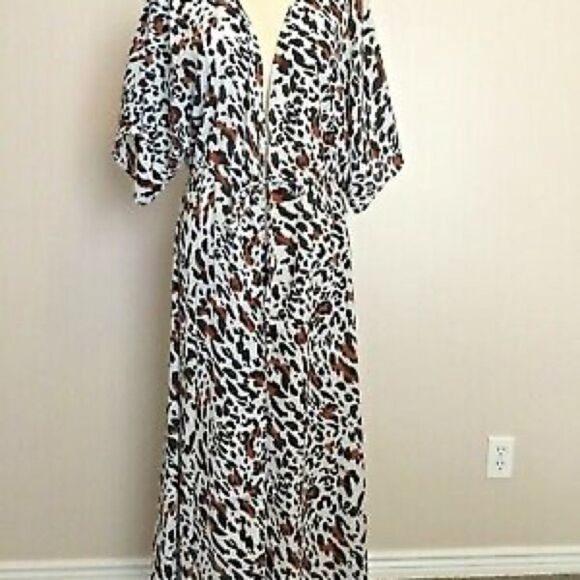 ✨ TIME AND TRU ANIMAL PRINT KIMONO ✨ - Picture 15 of 16